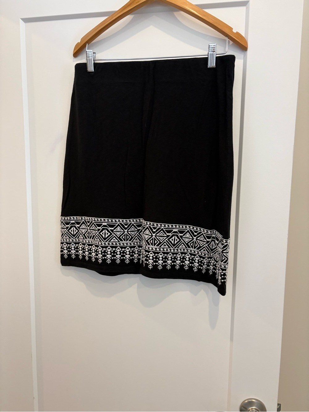 Talbots Black Pencil Skirt with White Geometric Hem